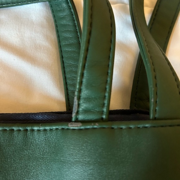 Olive Green Medium Telfar - Picture 5 of 8